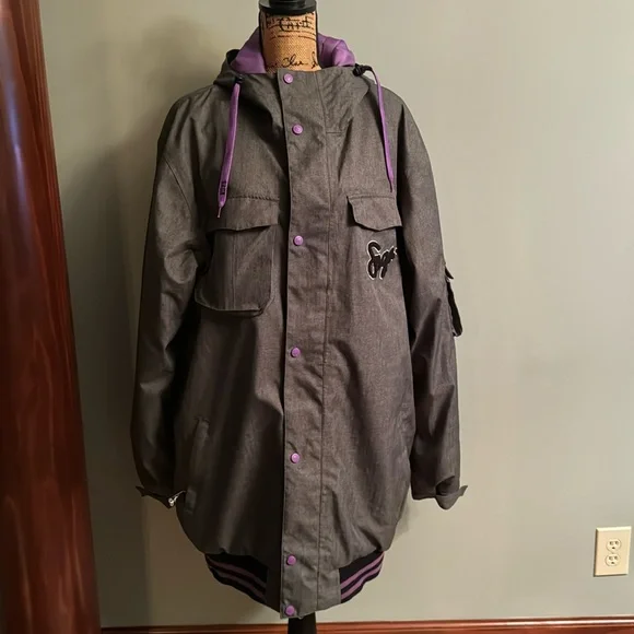 Saga Outwear hooded ski jacket. Size XL. - Picture 1 of 17